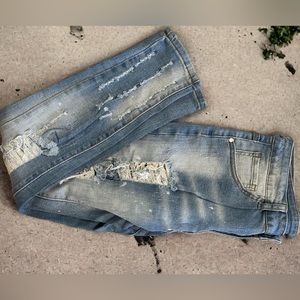 NWOT distressed jeans. Slim fit rip torn jeans.